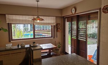 Chalet en venta en Barrio Parque