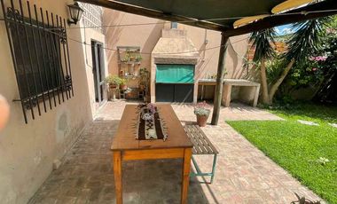 Casa en venta en Quilmes Oeste