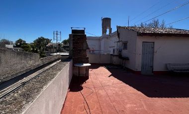 Casa PH en venta en Lanus Este