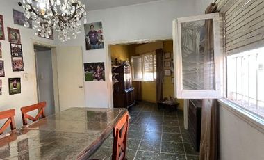 Casa PH en venta en Lanus Este