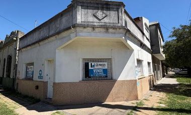 Casa PH en venta en Lanus Este