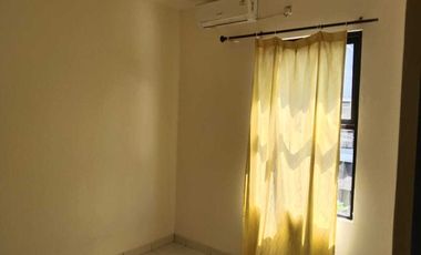 Dikontrakkan Rumah 2 Lantai di Pusat Kota Karawang