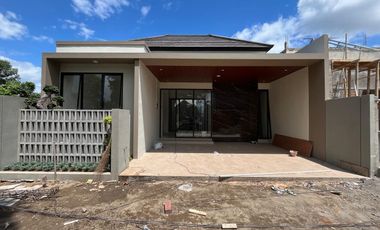 dijual rumah di sleman dekat pasar stan maguwo di maguwoharjo depok