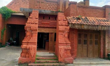 RUMAH DI DESA MENANGGAL, MOJOSARI MOJOKERTO