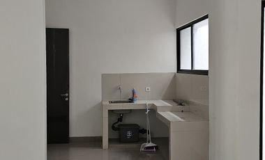 Disewa murah rumah milenial pik 2 uk 8x15 siap huni