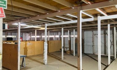 Industrial en Arriendo en Los Herreros / Jorge Alessandri