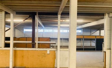 Industrial en Arriendo en Los Herreros / Jorge Alessandri