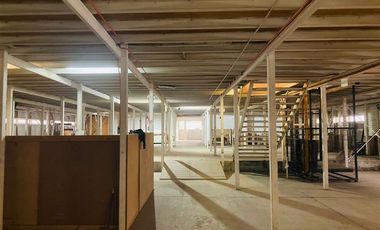 Industrial en Arriendo en Los Herreros / Jorge Alessandri