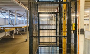 Industrial en Arriendo en Los Herreros / Jorge Alessandri