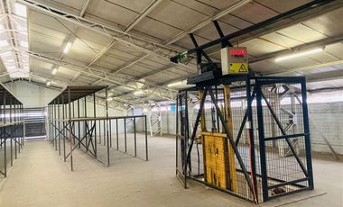 Bodega en Arriendo en Los Herreros / Jorge Alessandri