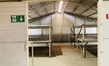 Bodega en Arriendo en Los Herreros / Jorge Alessandri