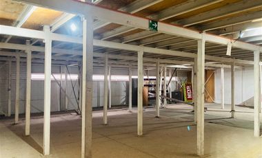 Bodega en Arriendo en Los Herreros / Jorge Alessandri