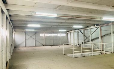 Bodega en Arriendo en Los Herreros / Jorge Alessandri