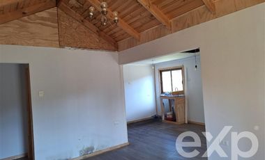 Casa en Venta en Vende L261 con 2 casas.