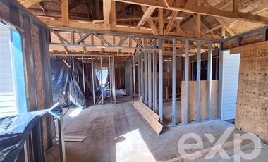 Casa en Venta en Vende L261 con 2 casas.