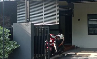 Dijuak Cepat Rumah Hook Semi Furnish Dekat Jalan Raya Di BPS Krian