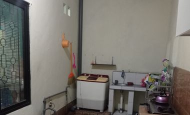 Dijuak Cepat Rumah Hook Semi Furnish Dekat Jalan Raya Di BPS Krian