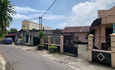 DI JUAL TANAH LUAS, MURAH DI KRICAK, DEKAT TUGU JOGJA