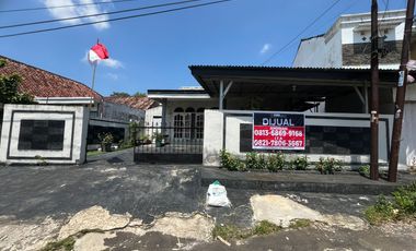 DIJUAL RUMAH JALAN KOPRAL UMAR SAID PALEMBANG