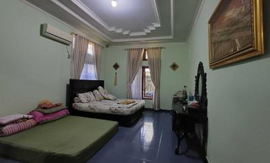 DIJUAL RUMAH STRATEGIS JALAN GERSIK SEKIP PALEMBANG