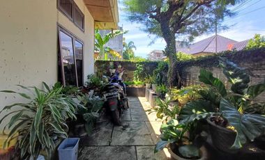 DIJUAL RUMAH STRATEGIS JALAN GERSIK SEKIP PALEMBANG