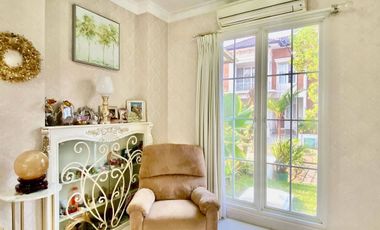 Include Furnished rumah  mewah graha candi golf