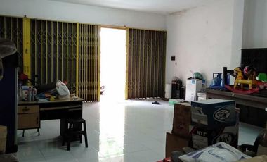 Rumah strategis pinggir jalan raya kedungpange ngaliyan siap huni