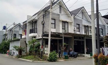 Rumah disewakan di Rawamerta, Karawang