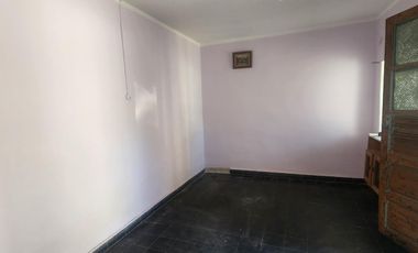 Casa en  Ovidio Lagos a metros de Av. Almafuerte