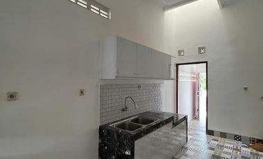 Rumah Baru 2 lantai Strategis Siap Huni di Griya Buana Asri Potorono