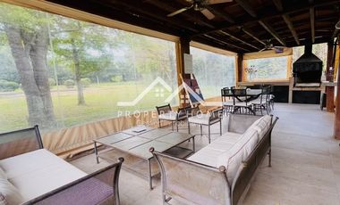 ARRIENDO CASA EN PARCELA 4 DORM EN PIEDRA ROJA CHICUREO