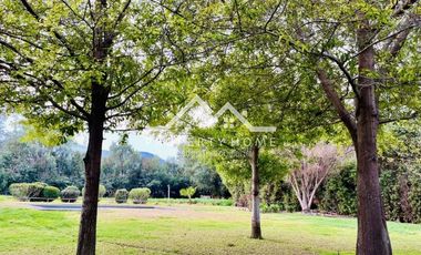 VENTA CASA EN PARCELA 5D EN EXCLUSIVO SECTOR DE CHICUREO