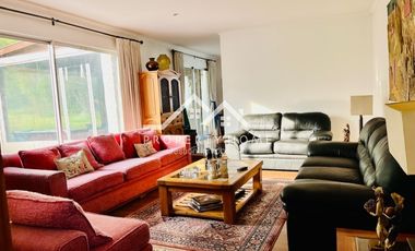 VENTA CASA EN PARCELA 5D EN EXCLUSIVO SECTOR DE CHICUREO