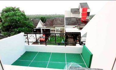 Rumah mewah 3lt graha taman pelangi BSB CIty