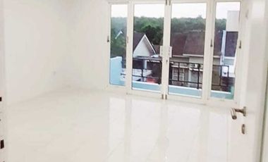 Rumah mewah 3lt graha taman pelangi BSB CIty