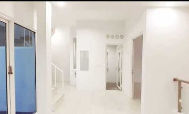 Rumah mewah 3lt graha taman pelangi BSB CIty