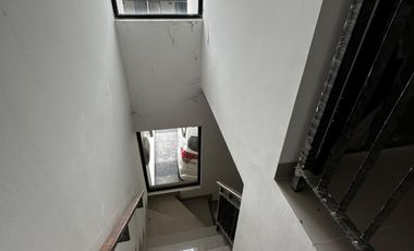 DISEWAKAN RUMAH CLUSTER CALIFORNIA MILENIAL PIK2 SEMIFURNISHED