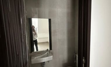 DISEWAKAN RUMAH CLUSTER CALIFORNIA MILENIAL PIK2 SEMIFURNISHED