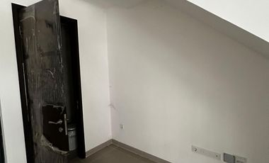 DISEWAKAN RUMAH CLUSTER CALIFORNIA MILENIAL PIK2 SEMIFURNISHED