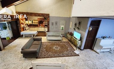 Rumah dijual Solo di Semanggi pasar Kliwon Surakarta