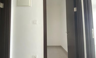 DISEWAKAN MURAH RUMAH MILENIAL PIK 2 KOSONGAN UK 4,5X10