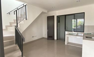 DISEWAKAN MURAH RUMAH MILENIAL PIK 2 KOSONGAN UK 4,5X10