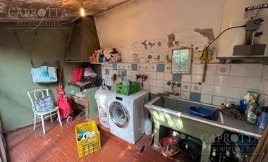 CASA EN VENTA LOTE PROPIO 8,66 X 26