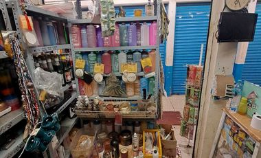 Locales comerciales en venta en el Mercado Tacuba, CDMX.