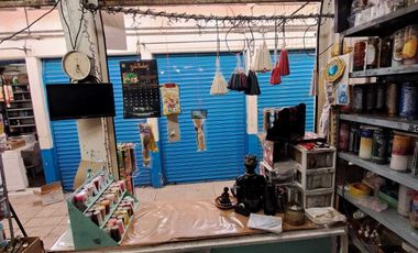 Locales comerciales en venta en el Mercado Tacuba, CDMX.