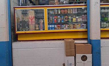 Locales comerciales en venta en el Mercado Tacuba, CDMX.