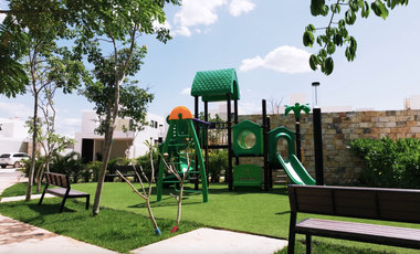 Casa de Autor en Venta – Norte de Mérida | Club Residencial con +15 Amenidades