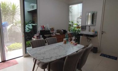 Jual cepat rumah mewah VICTORIA VALLEY CITRALAND BSB