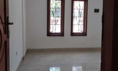 Rumah dijual di Taman Alfa Indah Joglo Kembangan Dekat Tol Siap Huni