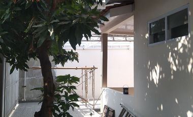 Rumah Luas Bagus Bisa utk Kos Kosan, R. Usaha dekat UMS